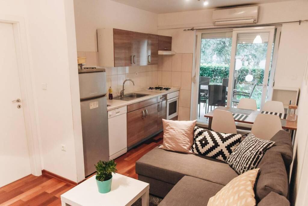 Cosy Apartment In A Quiet Neighborhood Ζαντάρ Εξωτερικό φωτογραφία